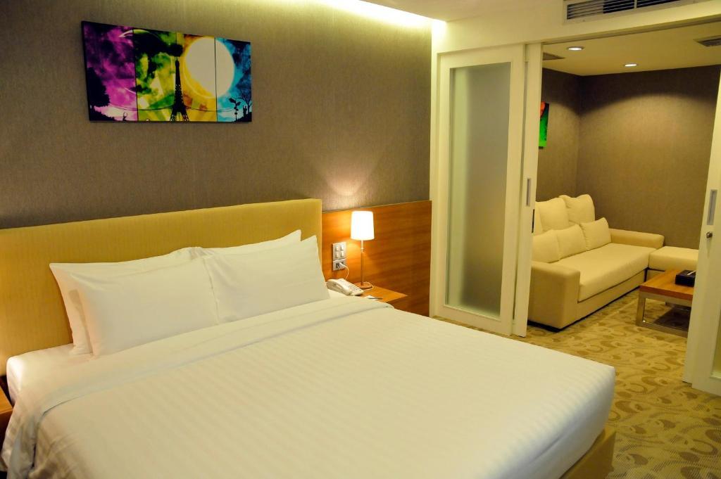 Khách sạn The Moonite Boutique 3*