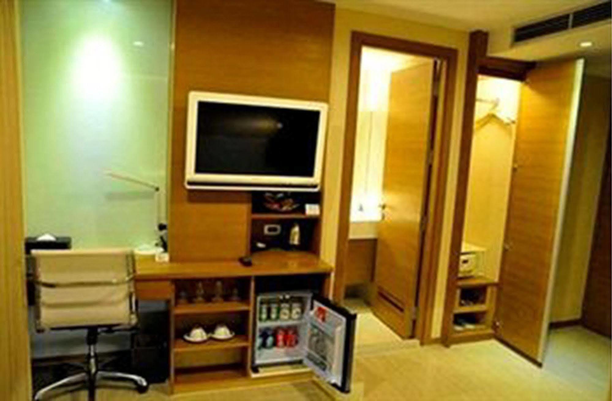 Khách sạn The Moonite Boutique 3*